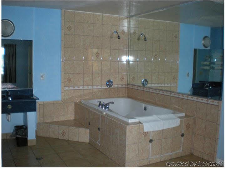 Hotel Whittier, Ca I-605 Quarto foto